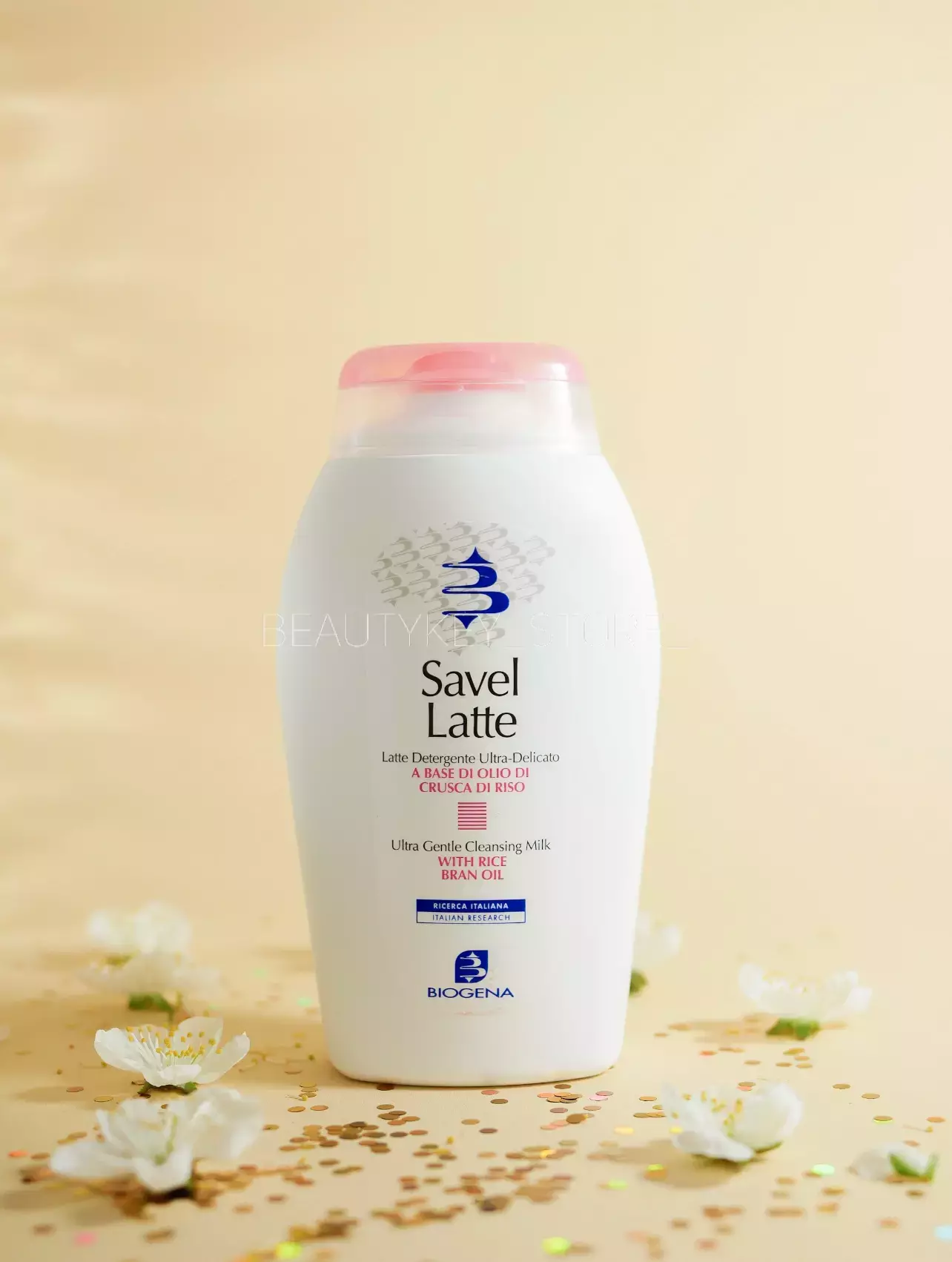 Очищуюче делікатне молочко для чутливої/куперозної шкіри BIOGENA SAVEL LATTE ULTRA GENTLE CLEANSING MILK