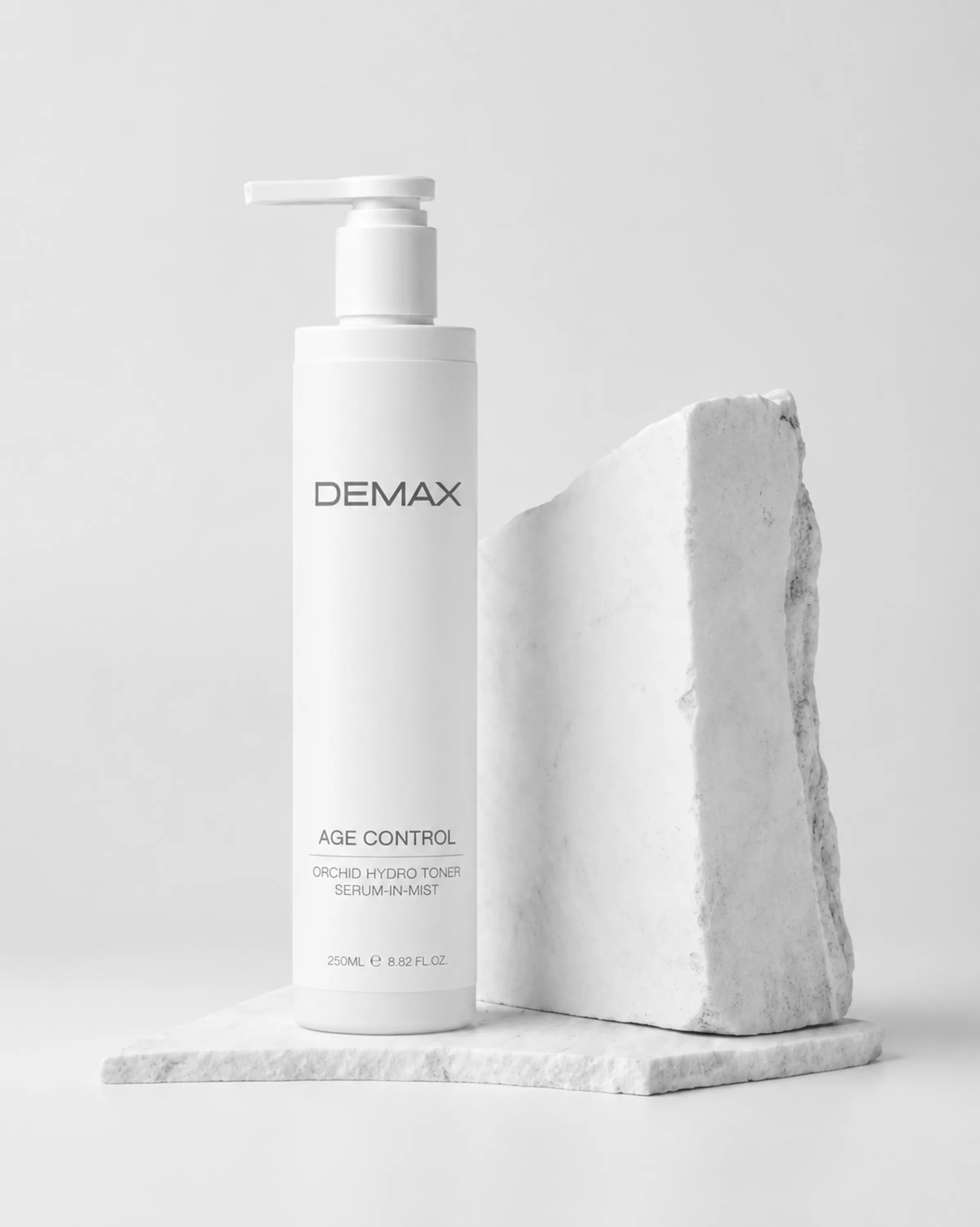 Тонер для інтенсивного зволоження всіх типів шкіри Demax Orchid Hydro Toner, 250 мл