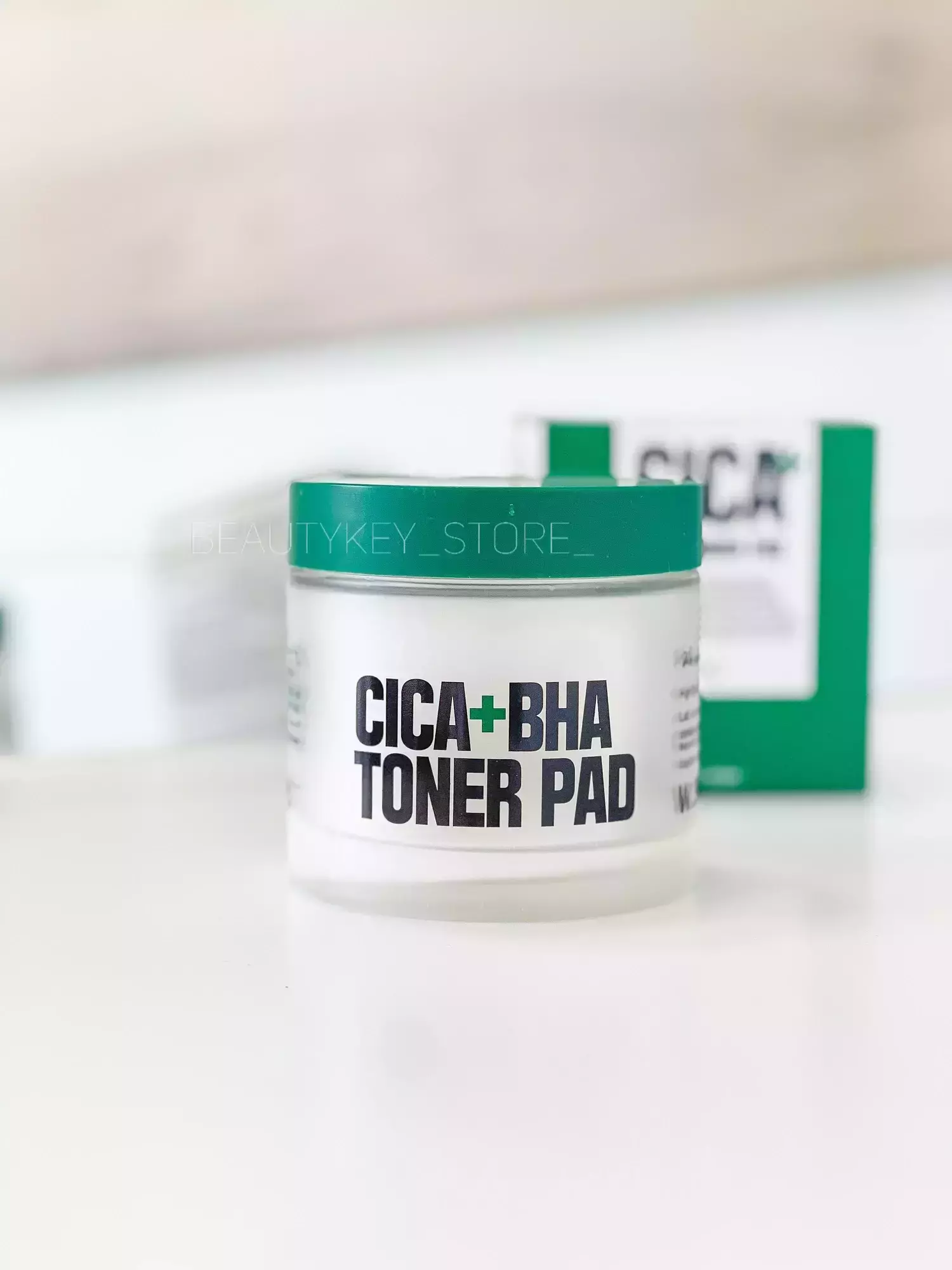 Тонер-педи з центелою та BHA-кислотою W.Skin Cica Plus BHA Toner Pad, 70 шт. 