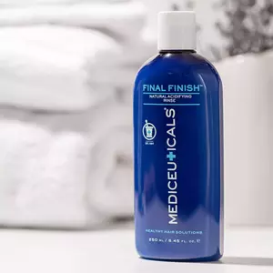 Поживний кондиціонер для пошкодженого або тонкого волосся Mediceuticals Final Finish™, 250 мл