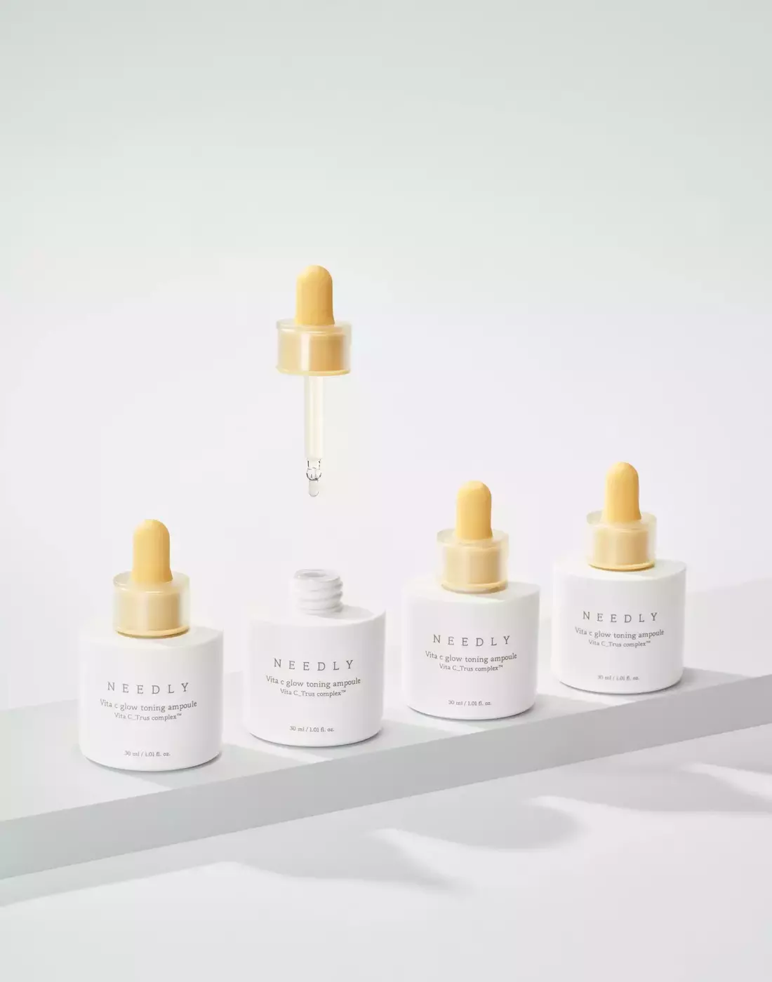 Сироватка з вітаміном С та ніацинамідом NEEDLY VITA C GLOW TONING AMPOULE 