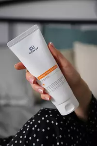 Кремова очищуюча пінка із саліциловою кислотою CUskin Clean-Up AV Free Foam Cleanser, 150 мл