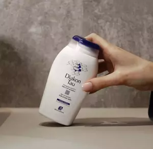 Лікувальний очищувальний засіб для шкіри з акне BIOGENA DIAKON TAU, 200 мл