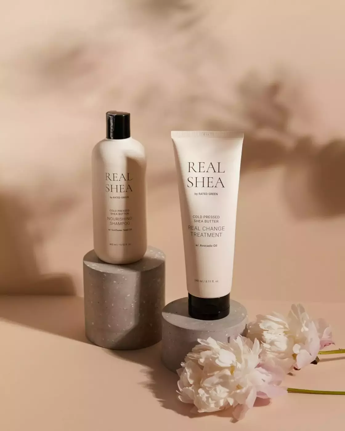 Живильна маска з маслом Ши Real Shea Real Change Treatment, 240 мл 