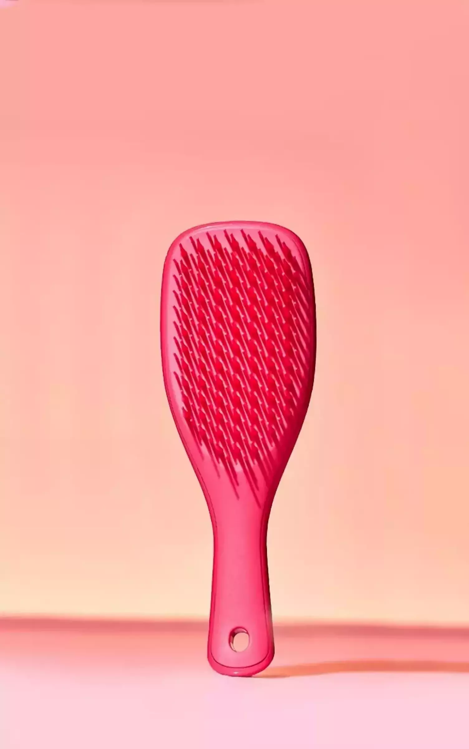 Гребінець для розчісування вологого волосся у міні-форматі TANGLE TEEZER THE WET DETANGLER MINI Pink Punch