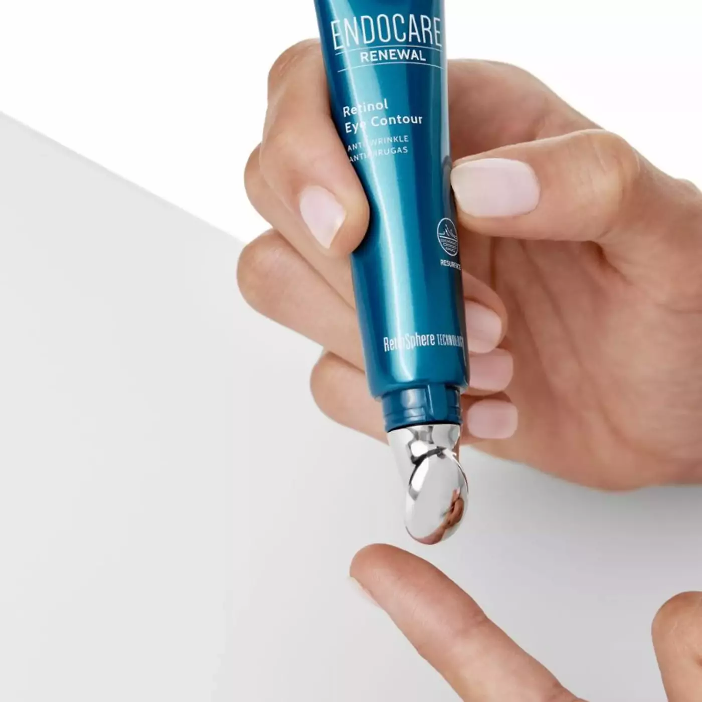 Омолоджуюча крем-сироватка з ретинолом для контуру очей Cantabria Labs Renewal Retinol Eye Contour, 15 ml