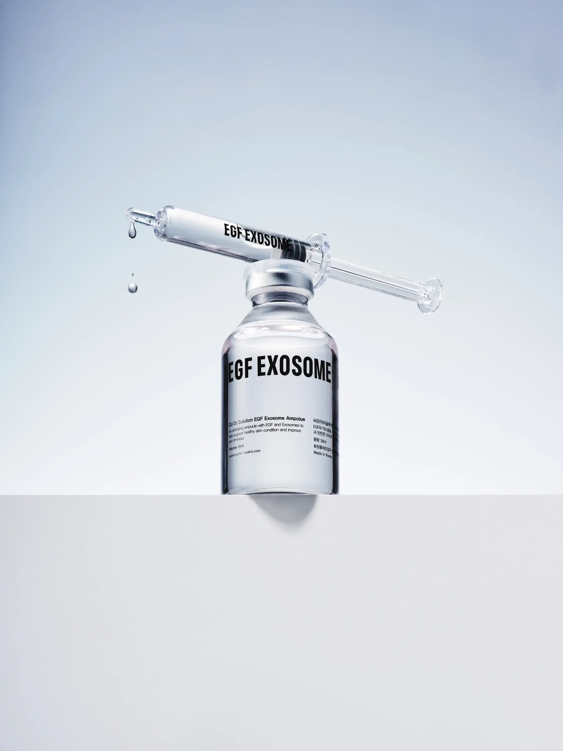 Ревіталізуюча ампула з екзосомами граната та EGF CUSKIN Dr.Solution EGF Exosome Ampoule, 38 мл 