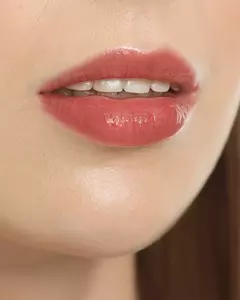 Блиск для губ з ментолом UNICO LIP GLOSS with menthol AMOUR, 12 ml