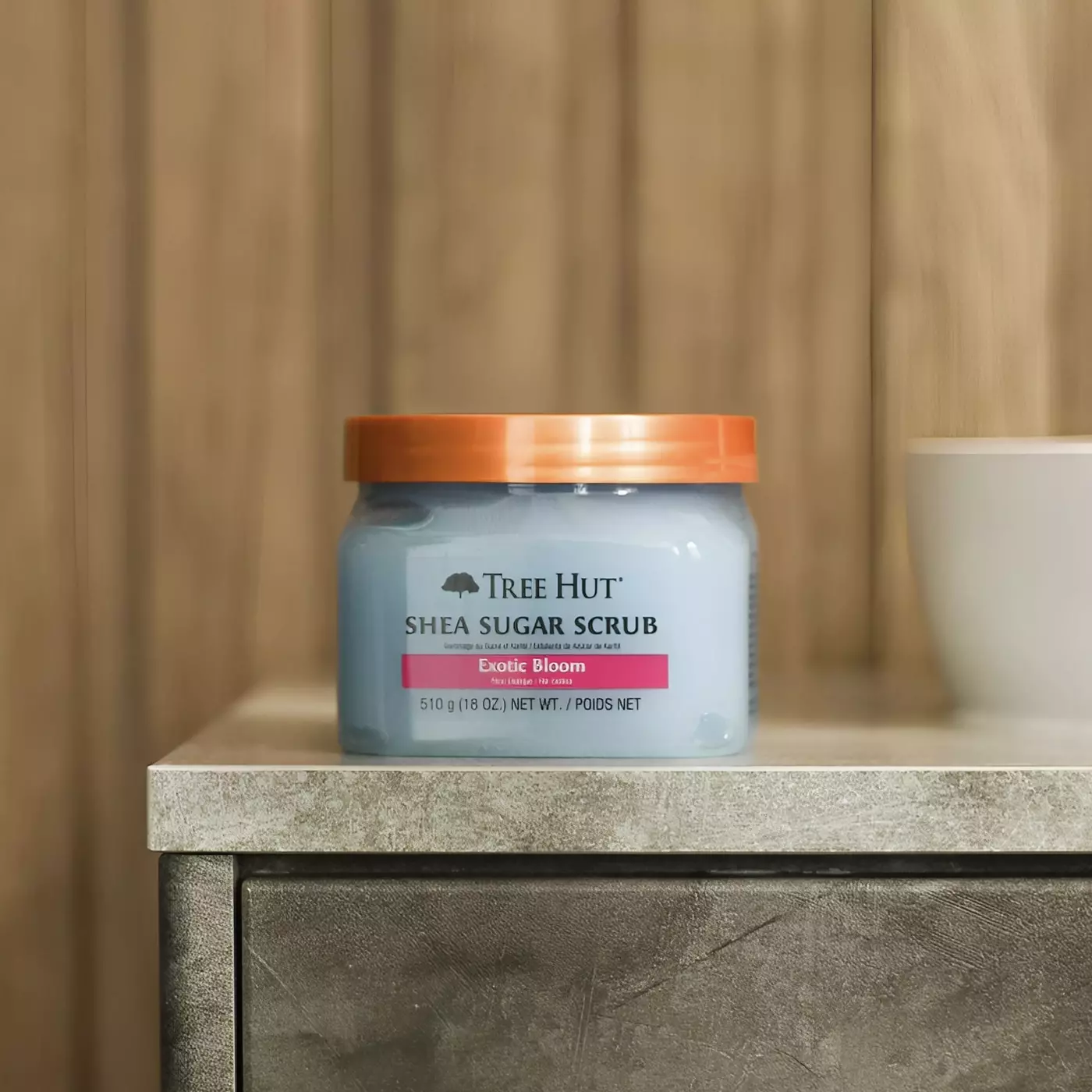 Скраб для тіла з ароматом квітів TREE HUT EXOTIC BLOOM SHEA SUGAR SCRUB