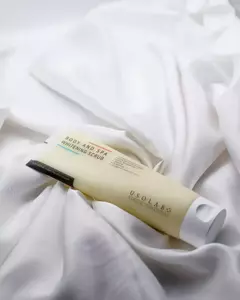 Омолоджуючий та освітлюючий скраб для тіла Usolab Body And Spa Whitening Scrub, 200 мл