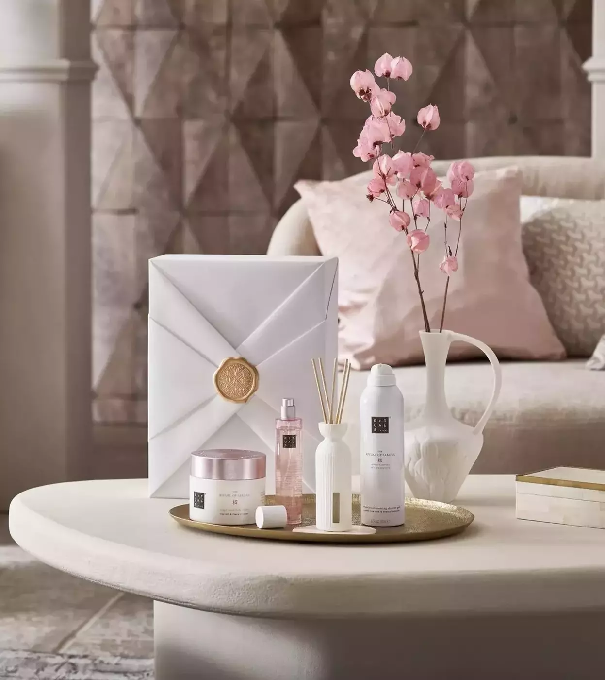 Подарунковий набір Rituals The Ritual of Sakura Renewing Collection New Gift Set Bestsellers (L)