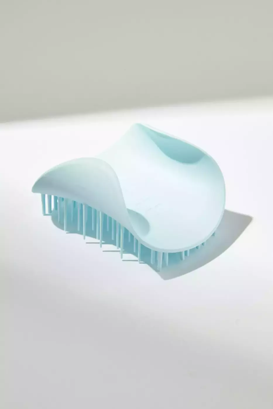 Щітка для масажу голови Tangle Teezer The Scalp Exfoliator and Massager Seafoam Blue