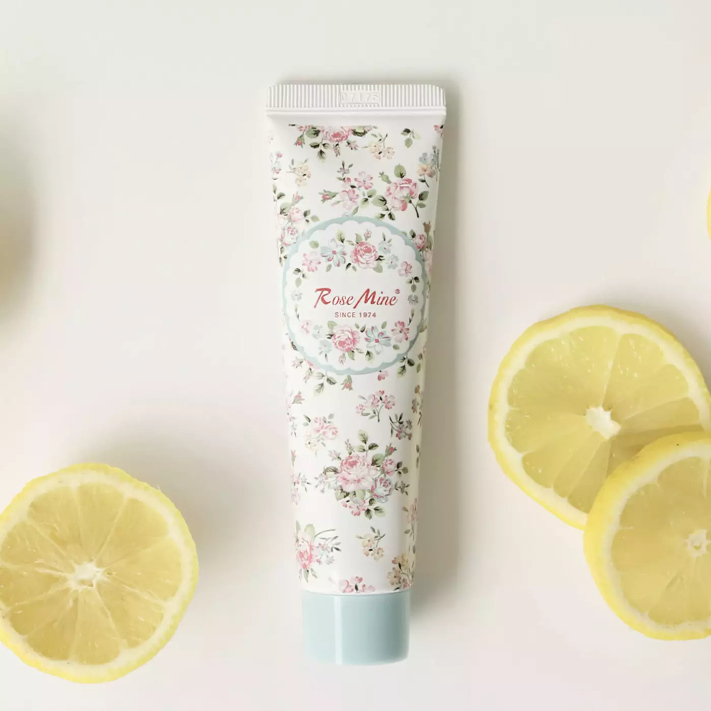  Крем для рук АРОМАТ МАРАКУЙЇ Rosemine Perfumed Hand Cream - Passion Fruits, 60 мл