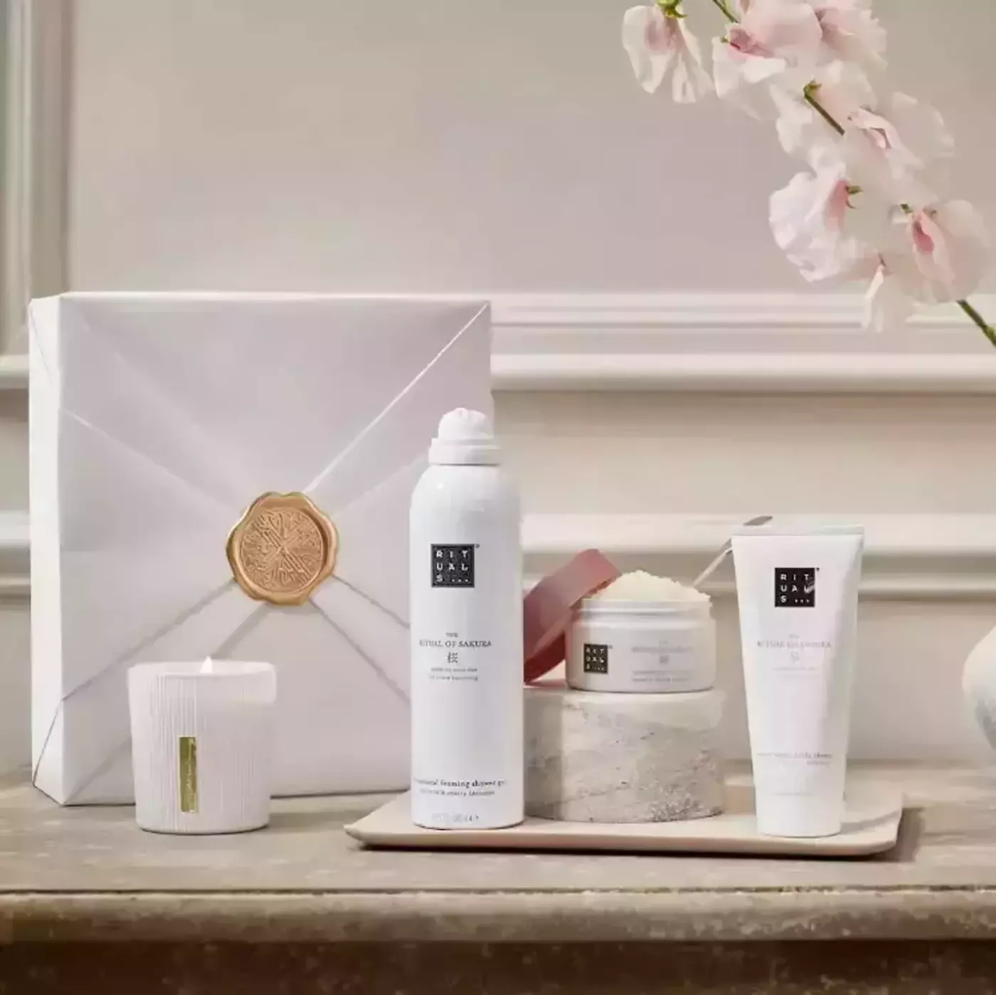 Подарунковий набір RITUALS The Ritual of Sakura Gift Set (M)