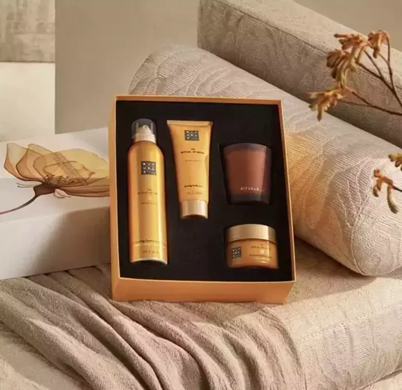 Набір для тіла RITUALS The Ritual of Mehr Gift Set M, 4 одиниці