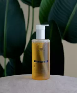 Пінка для чутливої шкіри CUSKIN Clean-Up Hydro Foam Cleanser, 250 мл 
