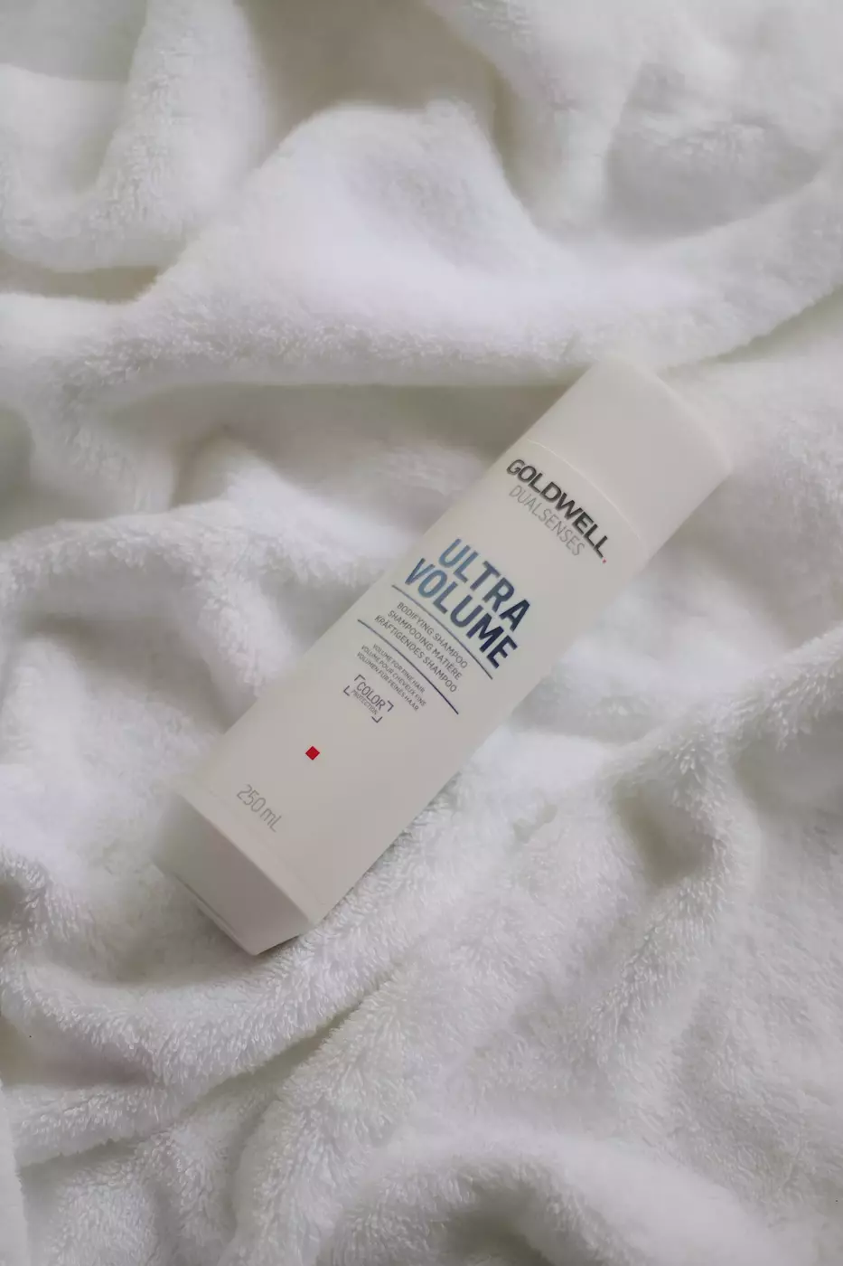Шампунь для надання волоссю об’єму GOLDWELL DUALSENSES ULTRA VOLUME SHAMPOO, 250 ml 