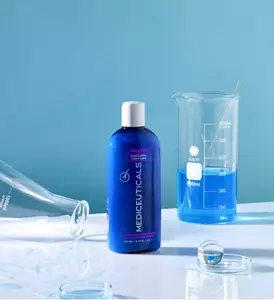 Зволожуючий невагомий кондиціонер Mediceuticals Vitatin для жінок, 250 ml 