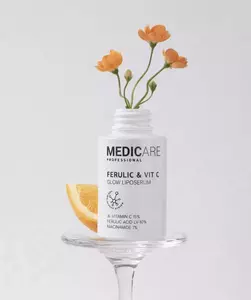 Антиоксидантна освітлювача протизапальна сироватка Medicare Ferulic & Vit C Glow Liposerum, 30 ml