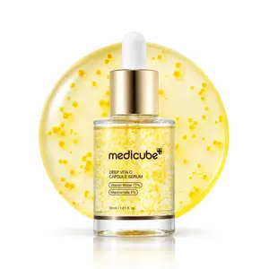 Сироватка з вітаміном C та ніацинамідом для сяйва шкіри Medicube Deep Vita C Capsule Serum, 30 мл