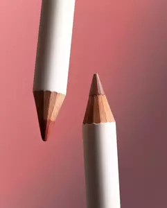 Високопігментований олівець для губ UNICO LIP PENCIL with peptides DIVА