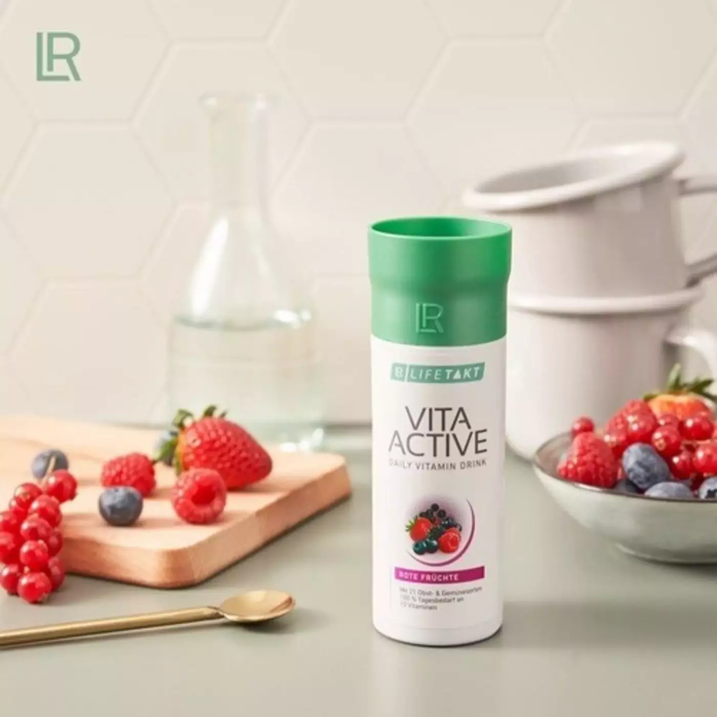 Щоденний вітамінний комплекс LR Health and Beauty Vita Active Daily Vitamin Drink, 150 ml