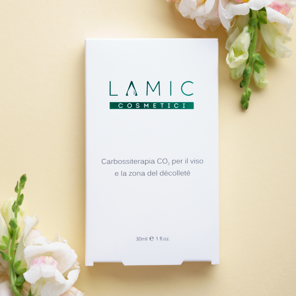Карбоксітерапія «Lamic Carbossiterapia CO2 per il viso e la zona del decollet» на 1 процедуру 