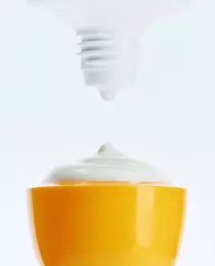 Зволожуючий сонцезахисний крем без білих слідів ANUA Zero-cast Moisturizing Finish Sunscreen, 50 ml 
